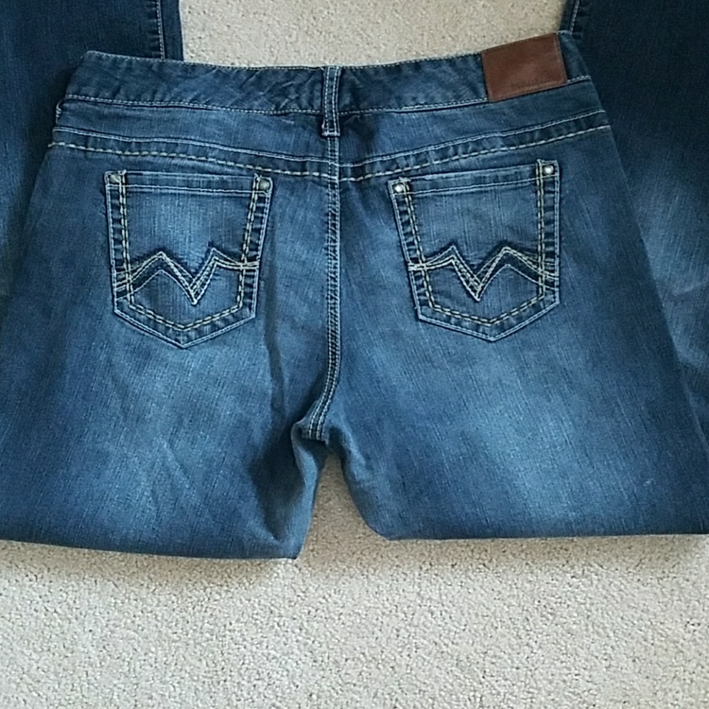 MAURICES Denim jeans SIZE 13/14 Long